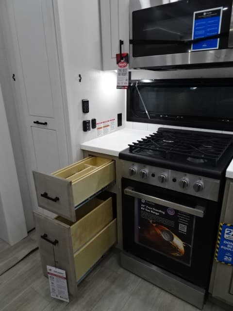 2026 Jayco 2026 Jayco Pinnacle - thumbnail 36