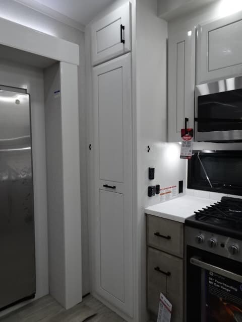 2026 Jayco 2026 Jayco Pinnacle - thumbnail 38