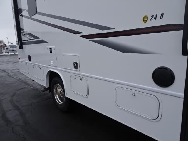 2026 Jayco 2026 Jayco Redhawk - thumbnail 4