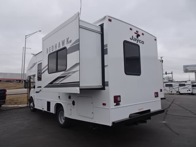 2026 Jayco 2026 Jayco Redhawk Se - thumbnail 5