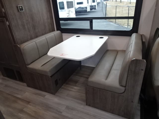 2026 Jayco 2026 Jayco Redhawk Se - thumbnail 9